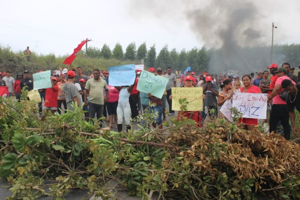 Mst Bloqueia Rodovias Em Manifesta O Contra Ataque A Ind Genas Em