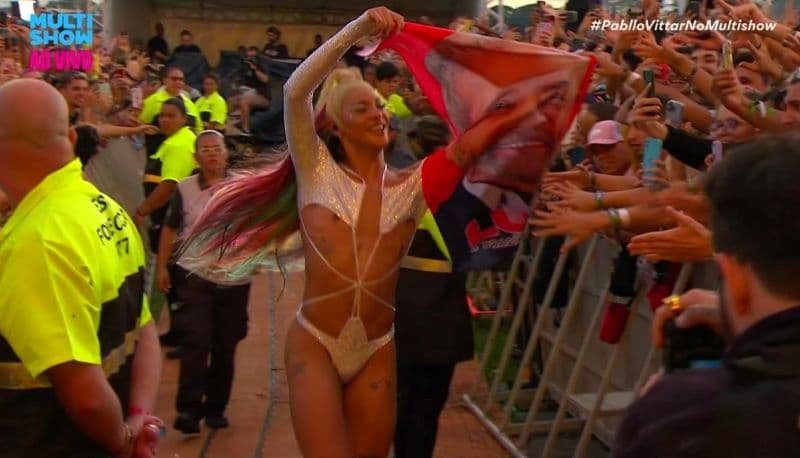 TSE atende partido de Bolsonaro e proíbe manifestações políticas no Lollapalooza