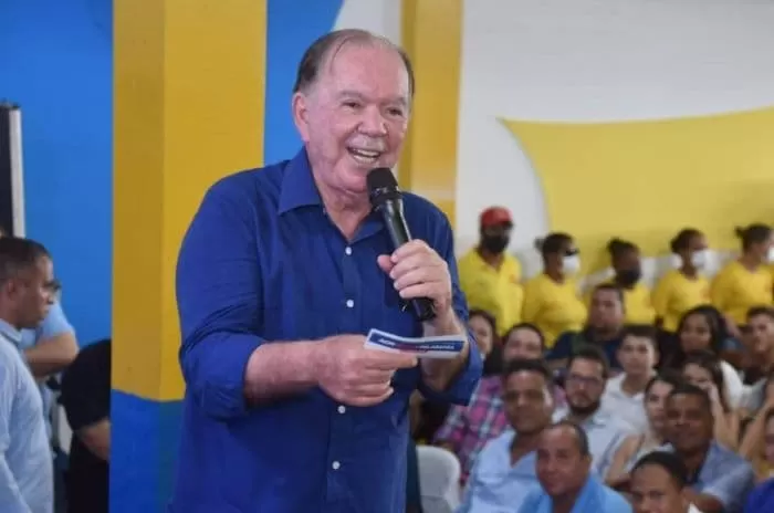 'Não serei senador de nenhum candidato a presidente, e sim da Bahia', diz João Leão