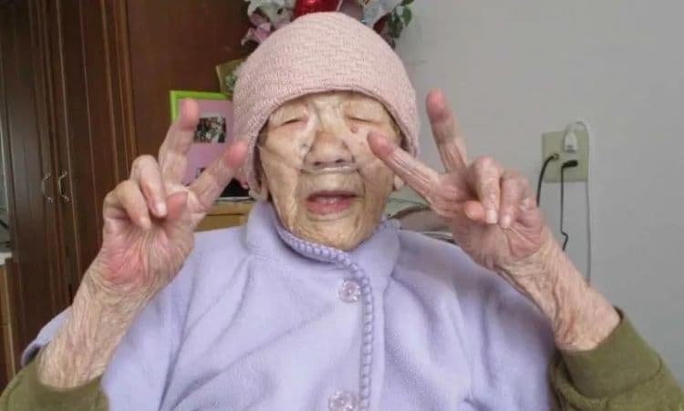 Morre no Japão a mulher mais velha do mundo