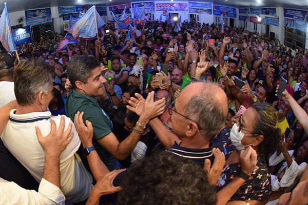 Em Jequié, ACM Neto reafirma compromisso com industrialização do interior