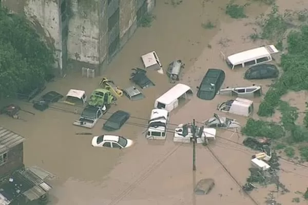 Sobe para 35 o número de mortos devido à chuva no Grande Recife
