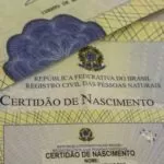 Quase 57 mil bebês foram registrados sem o nome do pai neste ano