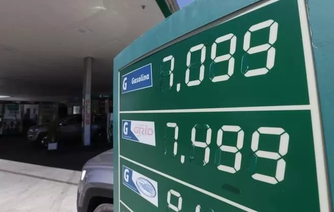 Postos devem exibir preço de combustível com duas casas decimais