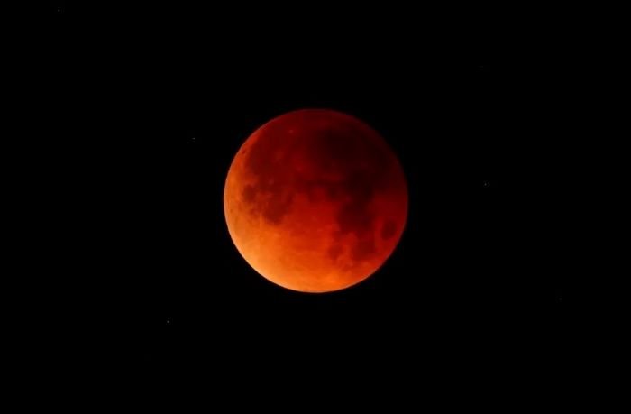 Lua de Sangue 