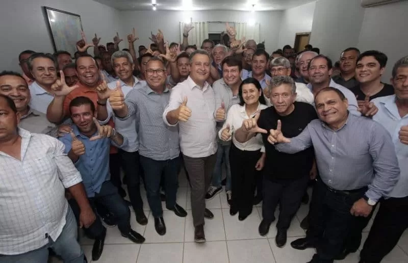 Jerônimo recebe apoio de prefeitos do PP, PSDB e PL no Oeste
