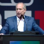 PDT lança candidatura de Ciro Gomes à Presidência da República