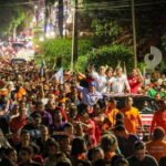 Milhares de pessoas acompanham Jerônimo e a Caravana do 13 nas ruas de Ibicuí