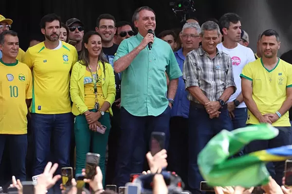 Bolsonaro indicará ministros contra o aborto ao STF, se reeleito