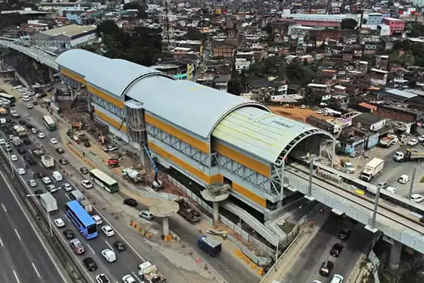 Viagem teste de novo trecho do metrô foi realizada nesta segunda-feira (26)