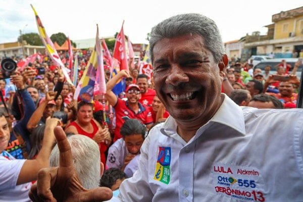 Nova pesquisa mostra Jerônimo com 45,4% das intenções de voto na Bahia