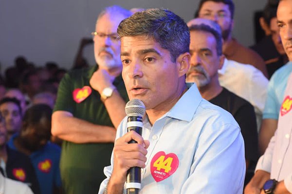 Depois de recusar debates, ACM Neto agora quer debater