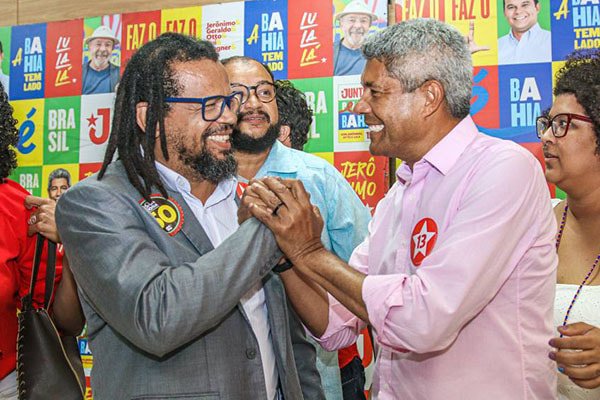 Kleber Rosa oficializa apoio a Jerônimo Rodrigues no segundo turno