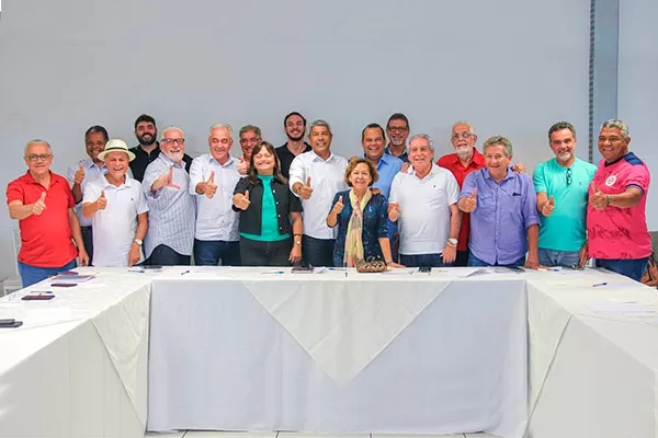 Governador eleito se reúne com deputados federais baianos