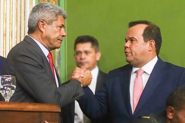 Geraldo Júnior renuncia presidência da Câmara para assumir vice-governadoria