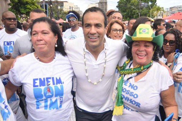 Bruno Reis destaca gratidão e fé na primeira Lavagem do Bonfim como prefeito