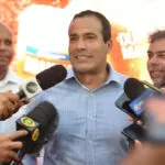 Prefeito de Salvador entrega chave da cidade ao Rei Momo nesta quinta (16)