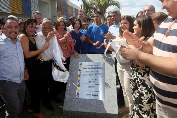 Jerônimo inaugura novo CETEP de Jaguarari, beneficiando mais de 800 estudantes