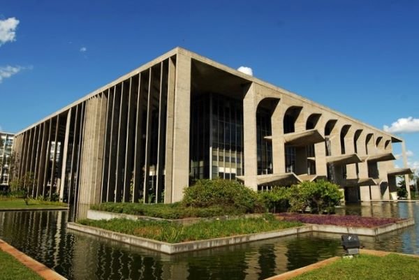 Ministério da Justiça monta força-tarefa contra violência nas escolas