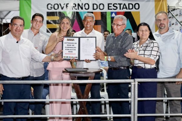 Em Wanderley, governador inaugura Delegacia Territorial, Pelotão da PM e entrega outras obras