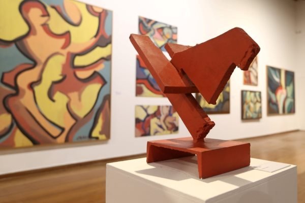 Museu de Arte Moderna abre exposição 'Legado: Mario Cravo - 100 Anos'