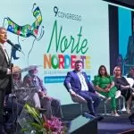 Governador e ministra participam de congresso regional de saúde, em Salvador