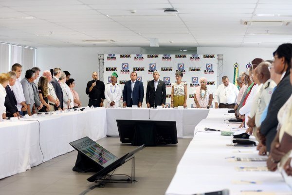 Governo e líderes religiosos debatem estratégias contra racismo e intolerância religiosa