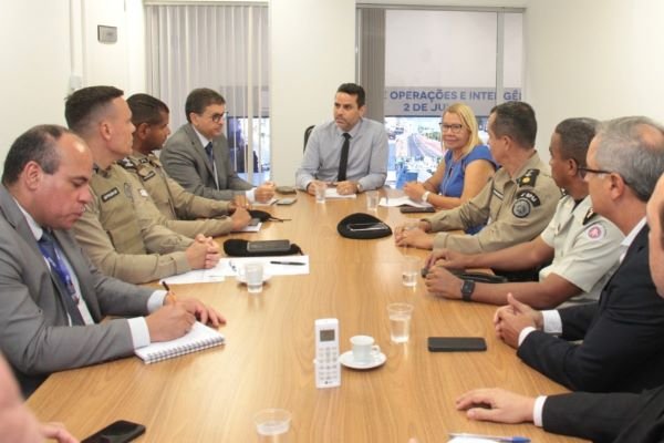 Estratégias de combate ao furto e roubo de gado são discutidas em reunião da SSP