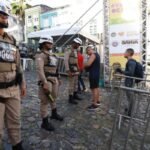 Portais de abordagem da PM reforçam segurança no Carnaval de Salvador, em 42 pontos