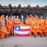 Bombeiros baianos que atuaram no RS recebem reconhecimento do ministro Rui Costa