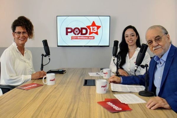 Fabya Reis, pré-candidata do PT a vice-prefeita de Salvador, é entrevistada no POD13