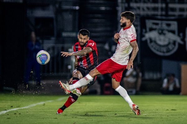 Vitória tem boa atuação, mas perde de virada para o Red Bull Bragantino