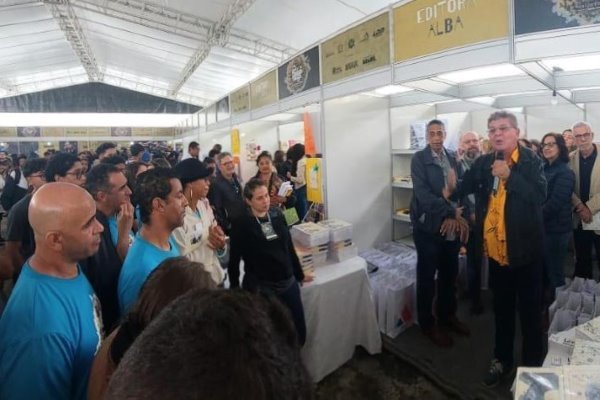 ALBA promove cultura na Fligê com distribuição de 3.915 livros