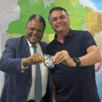 Antônio Brito procura Bolsonaro e ganha medalha de 