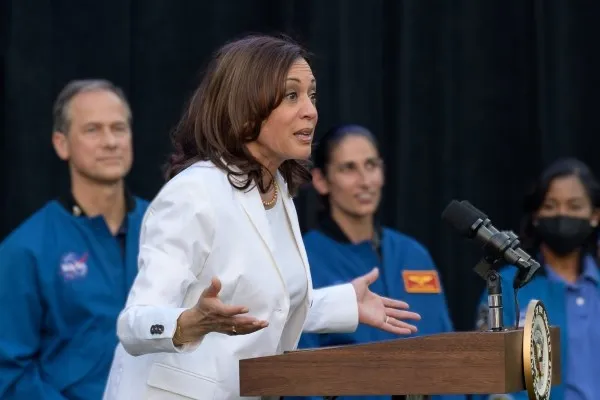 Kamala Harris convoca união dos Democratas para derrotar Trump