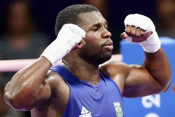 Wanderley Pereira fica a uma vitória de medalha nos Jogos de Paris