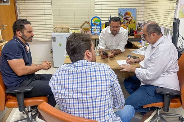 Hassan pede à SDR implantação de abatedouro de aves em Lafaiete Coutinho para impulsionar economia local