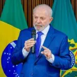 Lula parabeniza Donald Trump e defende respeito à democracia