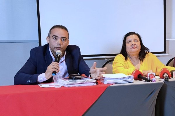 Rosalvo promete 'tarifa zero' no transporte e 'refeições gratuitas' em Lauro de Freitas