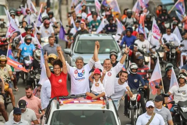 Geraldo Júnior promete criar 15 centros esportivos para jovens de Salvador até 2028