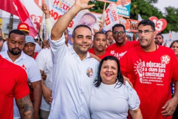 Jerônimo Rodrigues participa de caminhada com Rosalvo em Itinga nesta sexta (6)