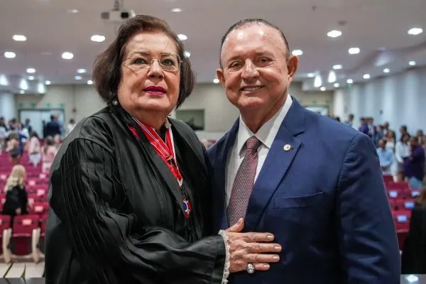 Adolfo Menezes destaca legado de Norma Cavalcanti em homenagem no CNPG