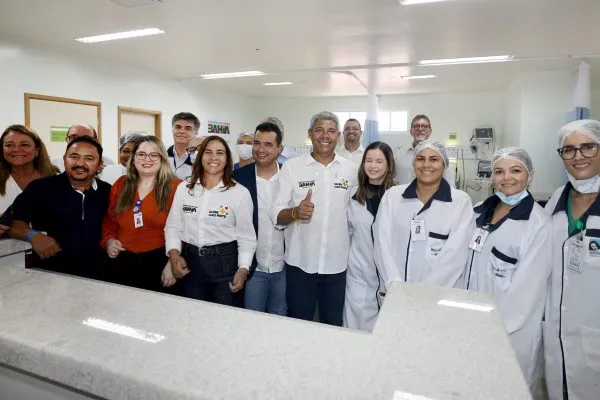 Em Juazeiro, Jerônimo inaugura maternidade e dobra número de leitos de hospital