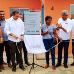 Ao lado de Rui Costa, Jerônimo entrega escola, casas e mercado em Nova Itarana