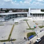 Governo inaugura Centro de Convenções e Teatro em Feira de Santana