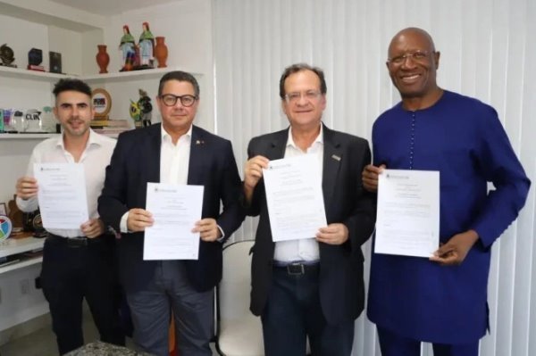 Bahia negocia voo inédito entre Salvador e Benin para intensificar intercâmbio cultural