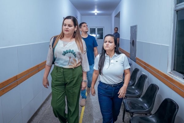 Débora Regis identifica falhas em unidades de saúde de Lauro de Freitas e promete ações imediatas