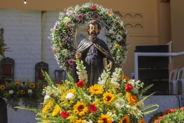 Lauro de Freitas celebra Dia de Santo Amaro de Ipitanga com missas, carreata e procissão