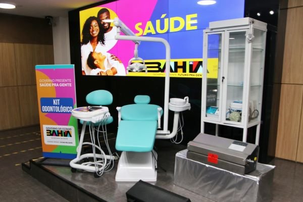Sesab entrega equipamentos para reforçar a saúde de Camaçari, com investimento milionário