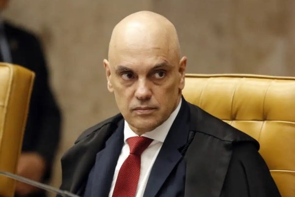 Moraes determina suspensão da rede social Rumble no Brasil